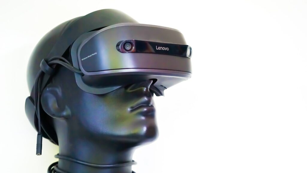 The Future of Virtual Reality: Innovations and Applications