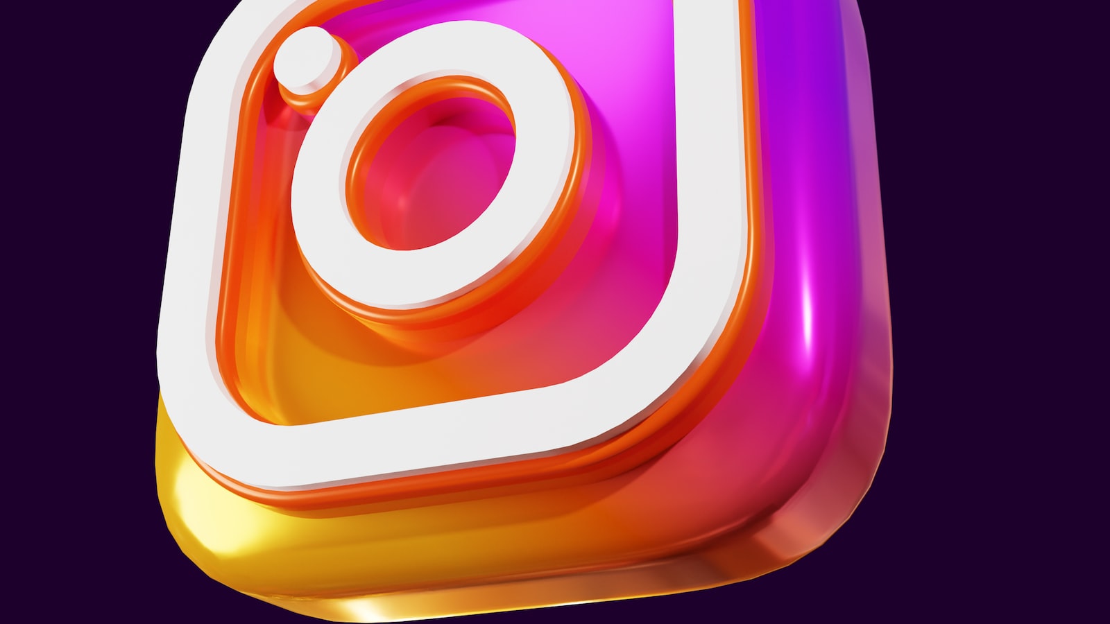 Essential Tips for Effective Social Media Listening and Engagement