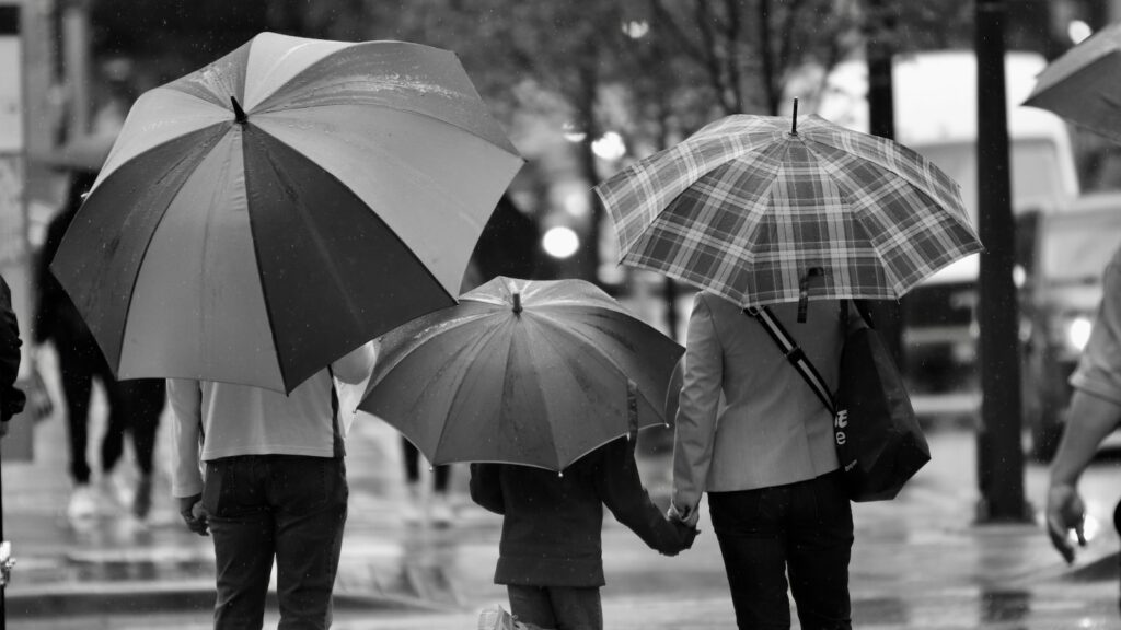 The Art of Effective Parenting: Nurturing Happy and Confident Children