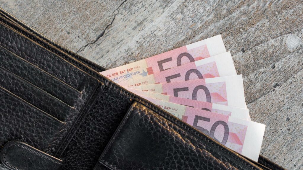 Personal Finance Strategies: Success Tips for 2024