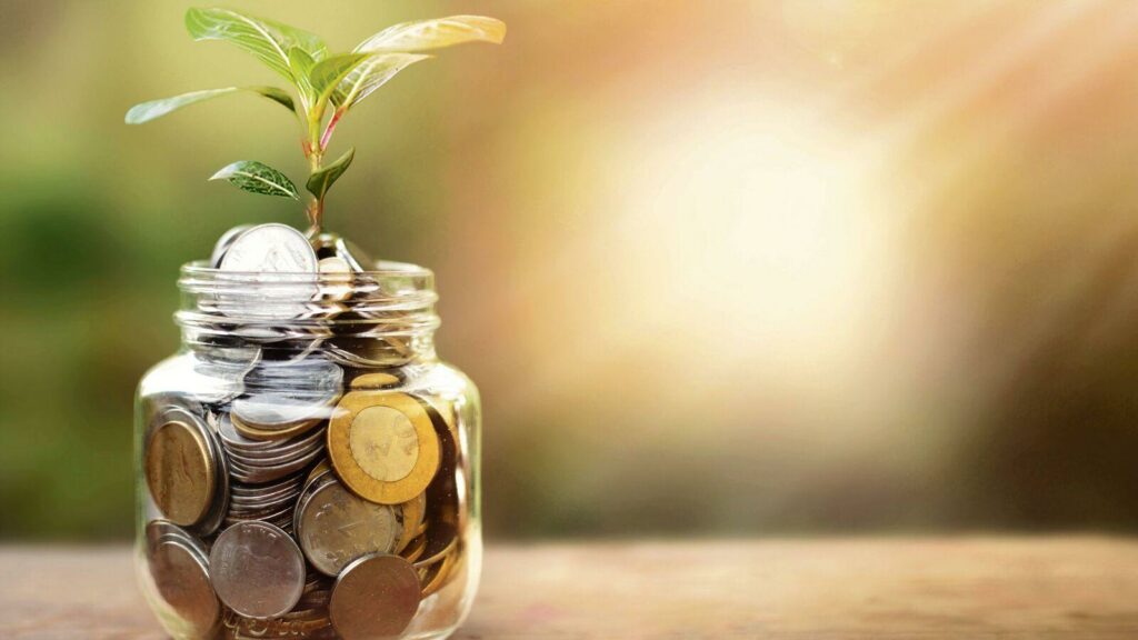 Money-Saving Tips: Smart Ways to Budget and Save