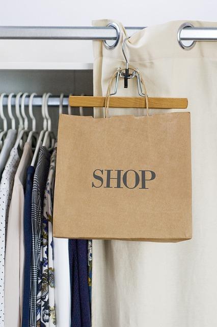 How to Create a Capsule Wardrobe