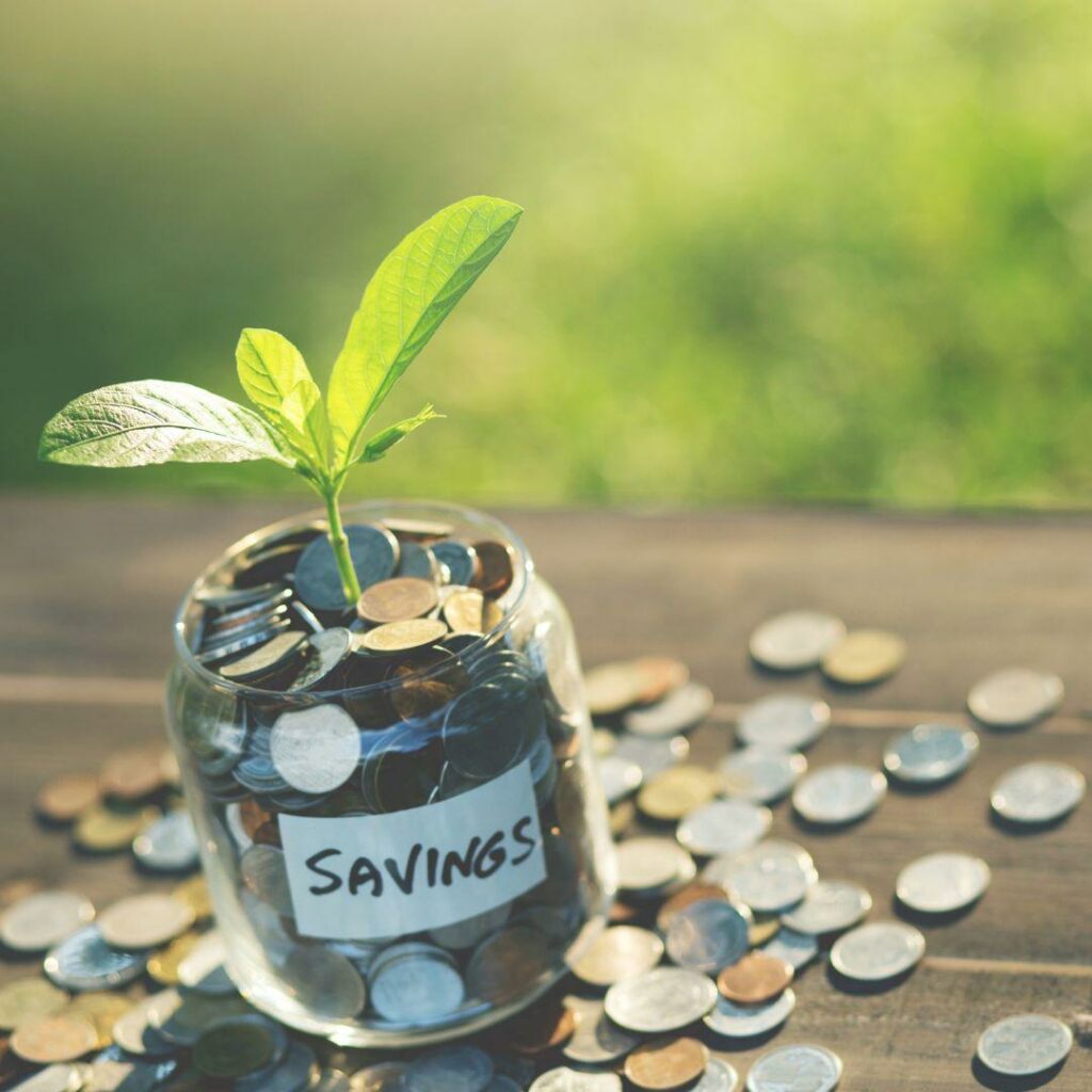 10 Genius Money-Saving Tricks Billionaires Use