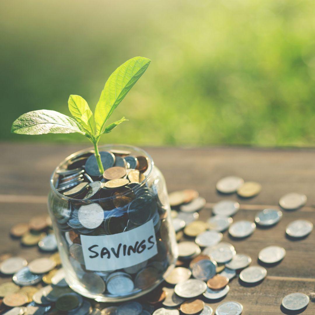 10 Genius Money-Saving Tricks Billionaires Use
