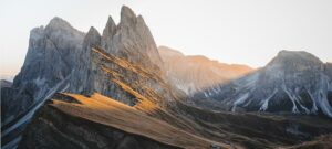 How to travel the world while working remotely