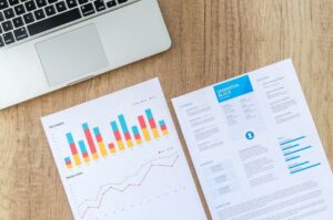 How to Create a Marketing Strategy with AI in 2025