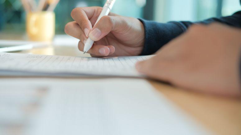 Crafting Compelling Cover Letters with ChatGPT's Tone and Style Adjustments