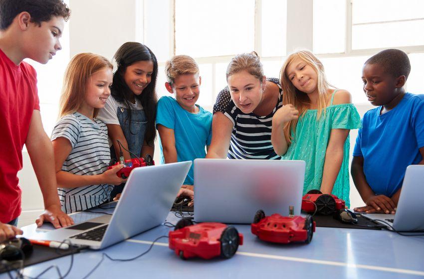 Choosing the Right AI Solutions for Diverse Teaching Needs