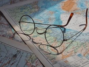 How Digital Nomads Use AI to Plan Trips and Save Money