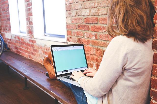 Leveraging AI-Powered Analytics to Optimize Ad Spending