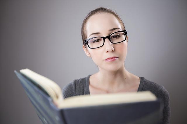 Utilizing Natural Language Processing to Summarize Complex Lectures