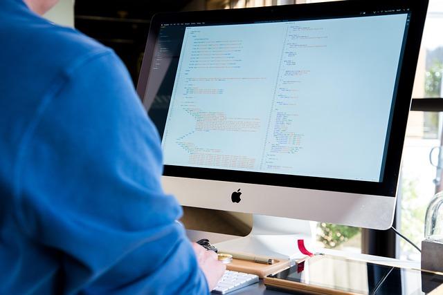 How AI Debugging Assistants Reduce Time to Fix Code Errors
