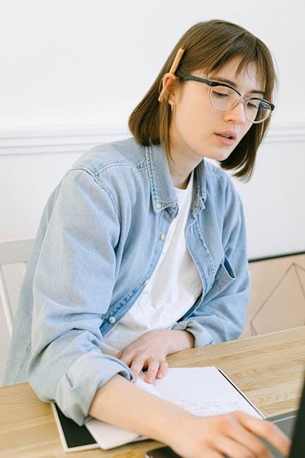 Using Automated Text Analysis to Identify Key Themes in Daily Notes
