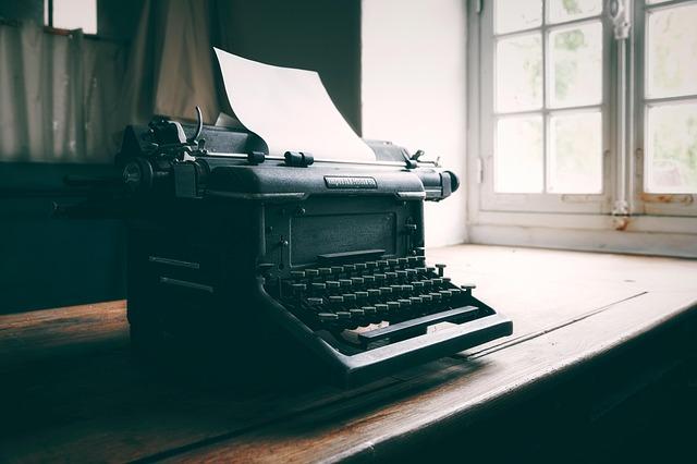 Analyzing User Success Metrics with AI Tools in Resume Improvement