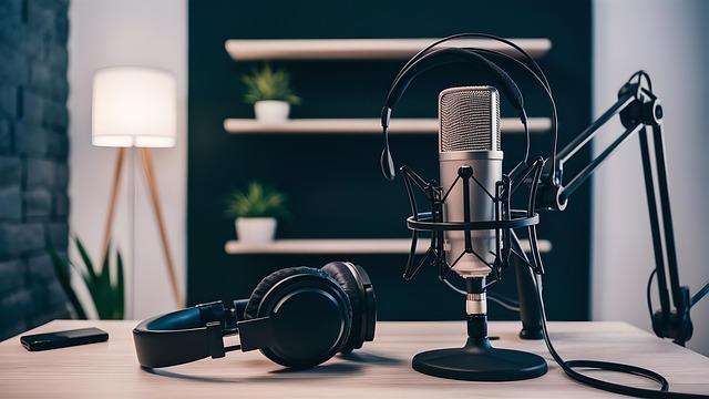 Using AI to Enhance Content Personalization and Audience Engagement