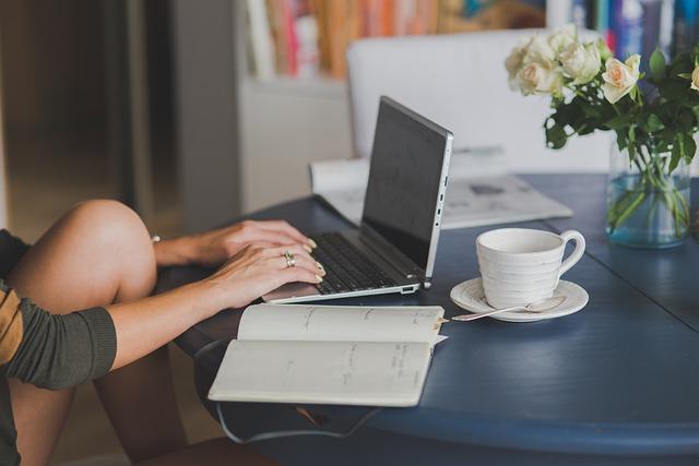 Measuring Blog Performance and Iterating Content Strategy with ChatGPT Inputs
