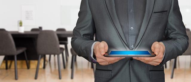 Leveraging Video Testimonials to Enhance Authenticity and Engagement