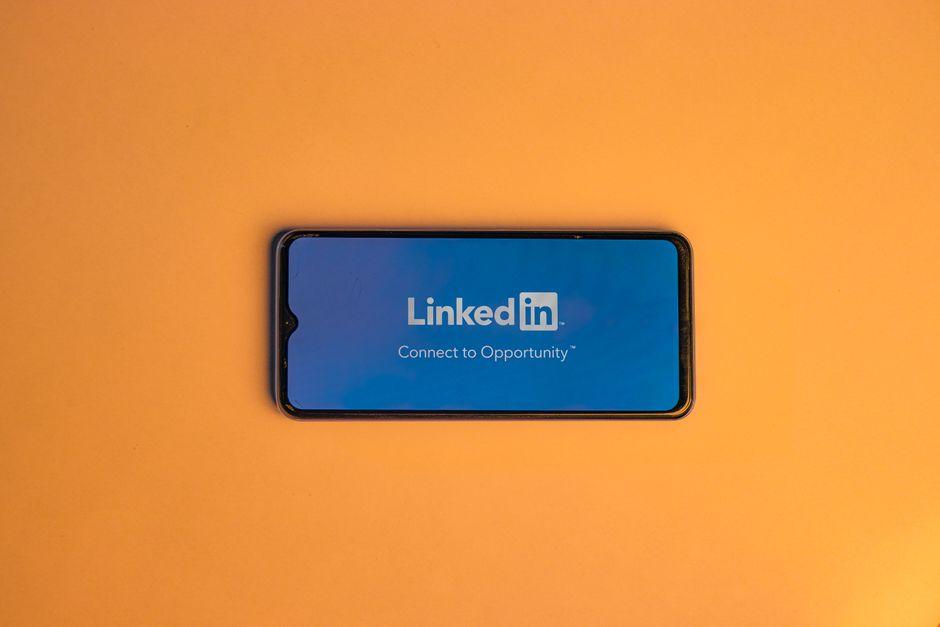 Leveraging LinkedIn Insight Tag to Measure Website Conversions