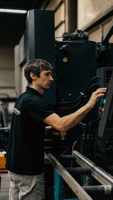 Employing Social Media Automation for Consistent Content Posting