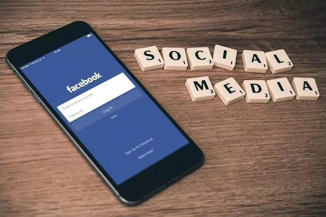 How to Offer Social Media Services with AI Support